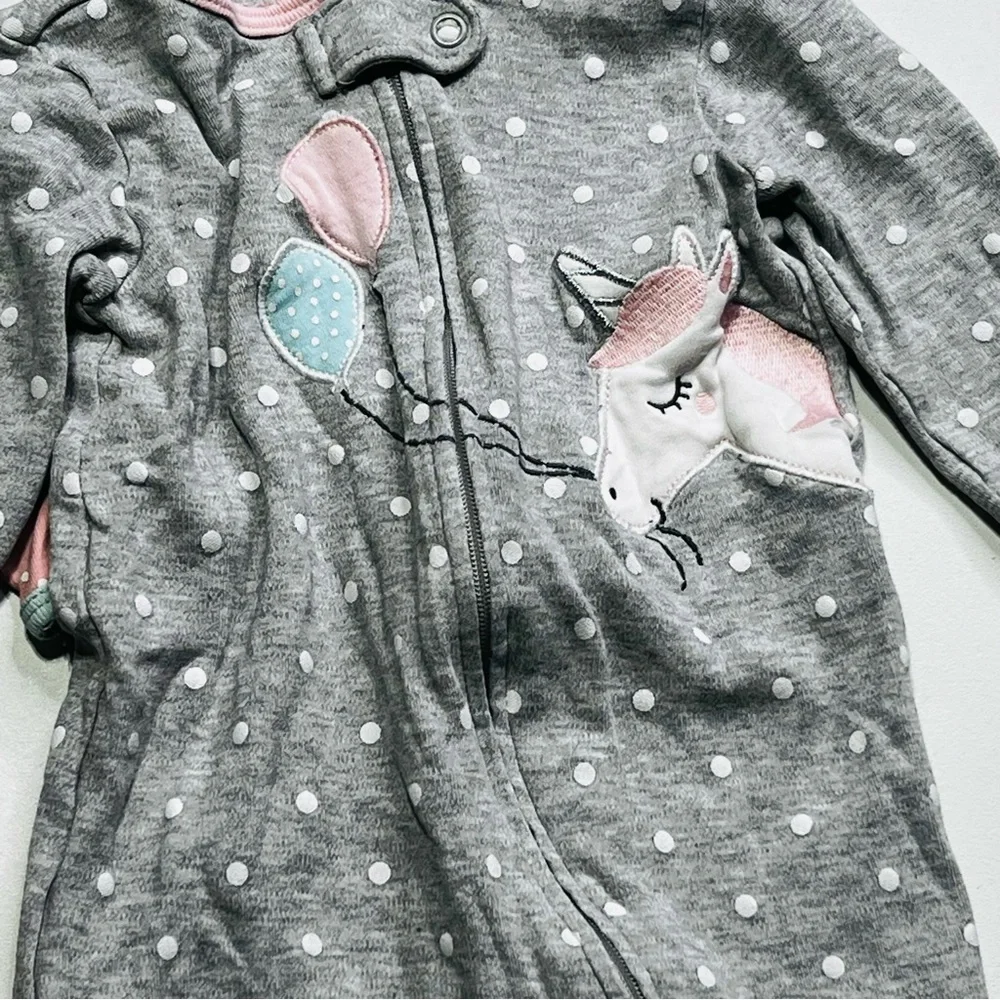 2 pc Cotton Carter's Pink‎ and Gray Footed One Pieces - Picture 3 of 4
